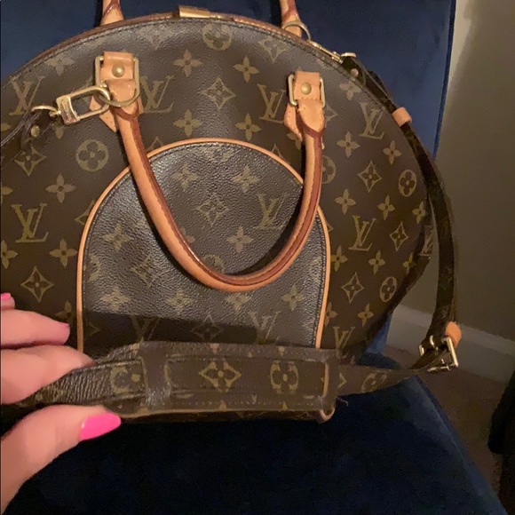 Purse - Picture 4 of 16